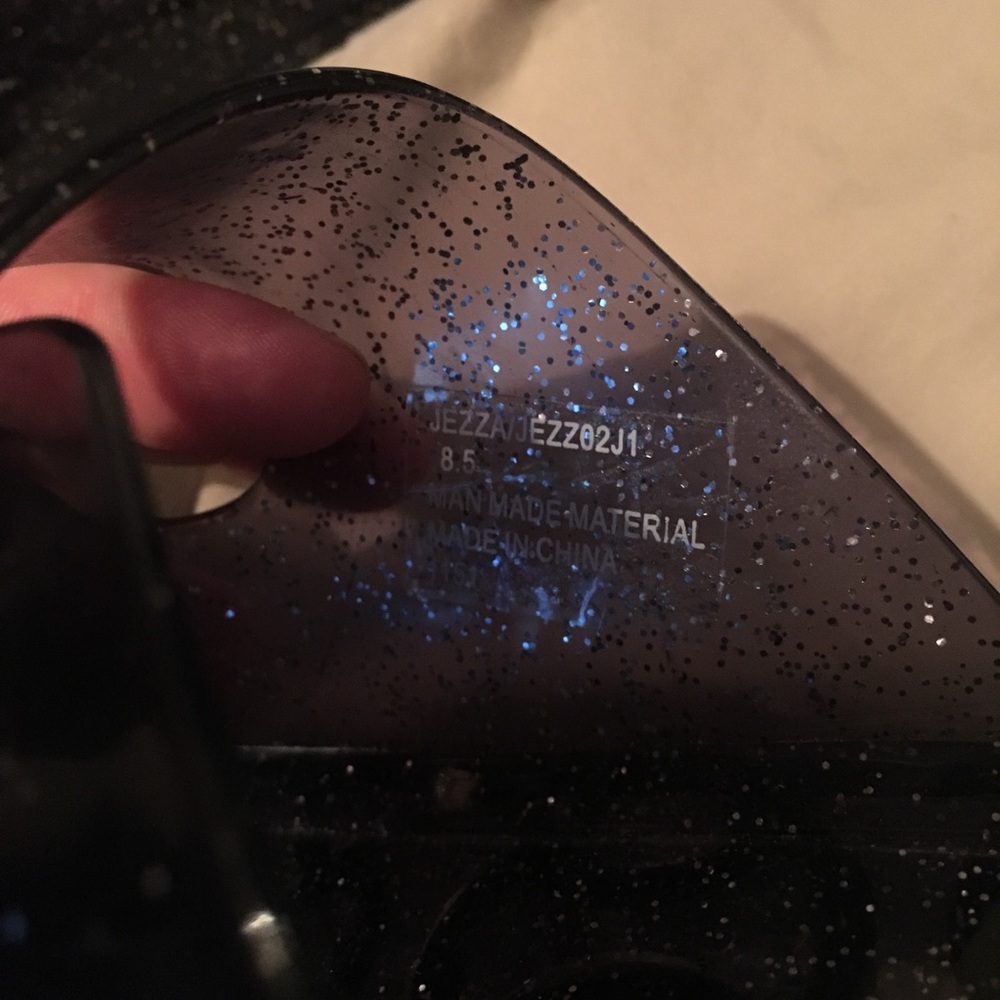 Brand new! Madden Girl “jezza” jelly slides - Picture 5 of 5